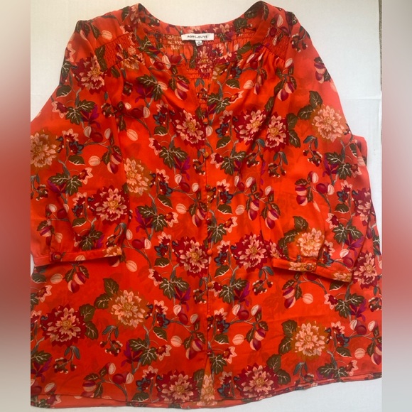 Rose & Olive Floral Blouse Size 1X 3/4 Sleeves Button Down V-Neck Shirred Back - Picture 7 of 16